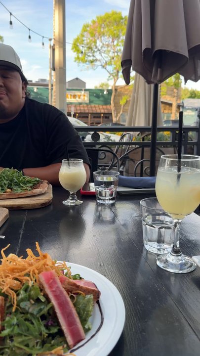 On The Thirty - Lovely mid-afternoon meal on the outdoor patio! - New American Near Me - Sherman Oaks, California