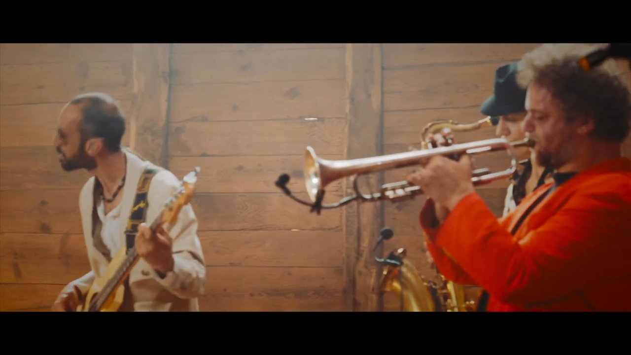Hyperfunk - Do I Do - video
