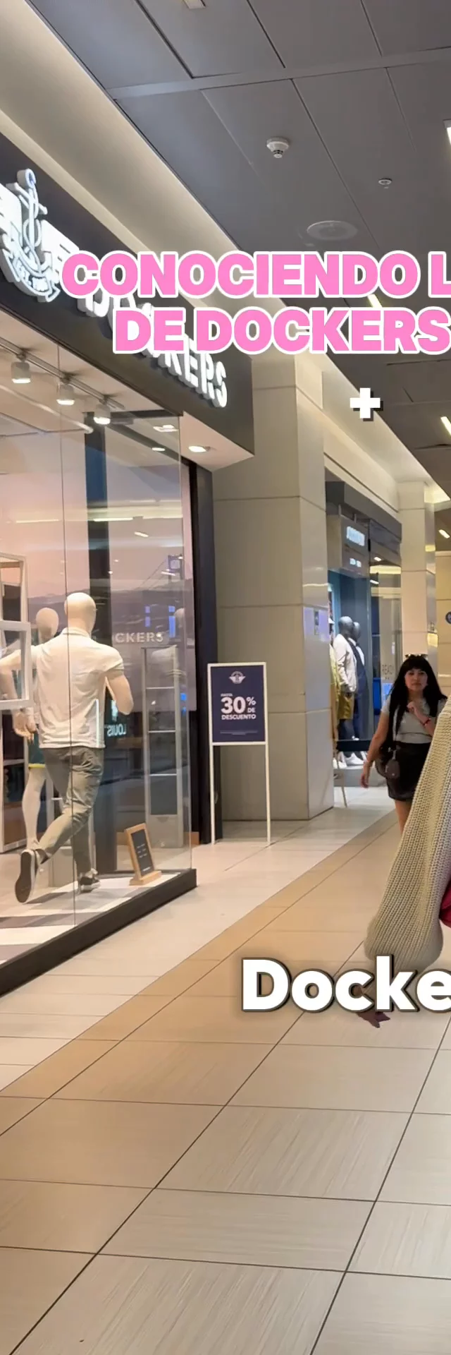 Campaña Dockers mujer