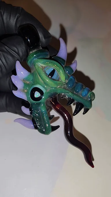 Preview pic of Mako Dragon Pendant COLOR CHECK