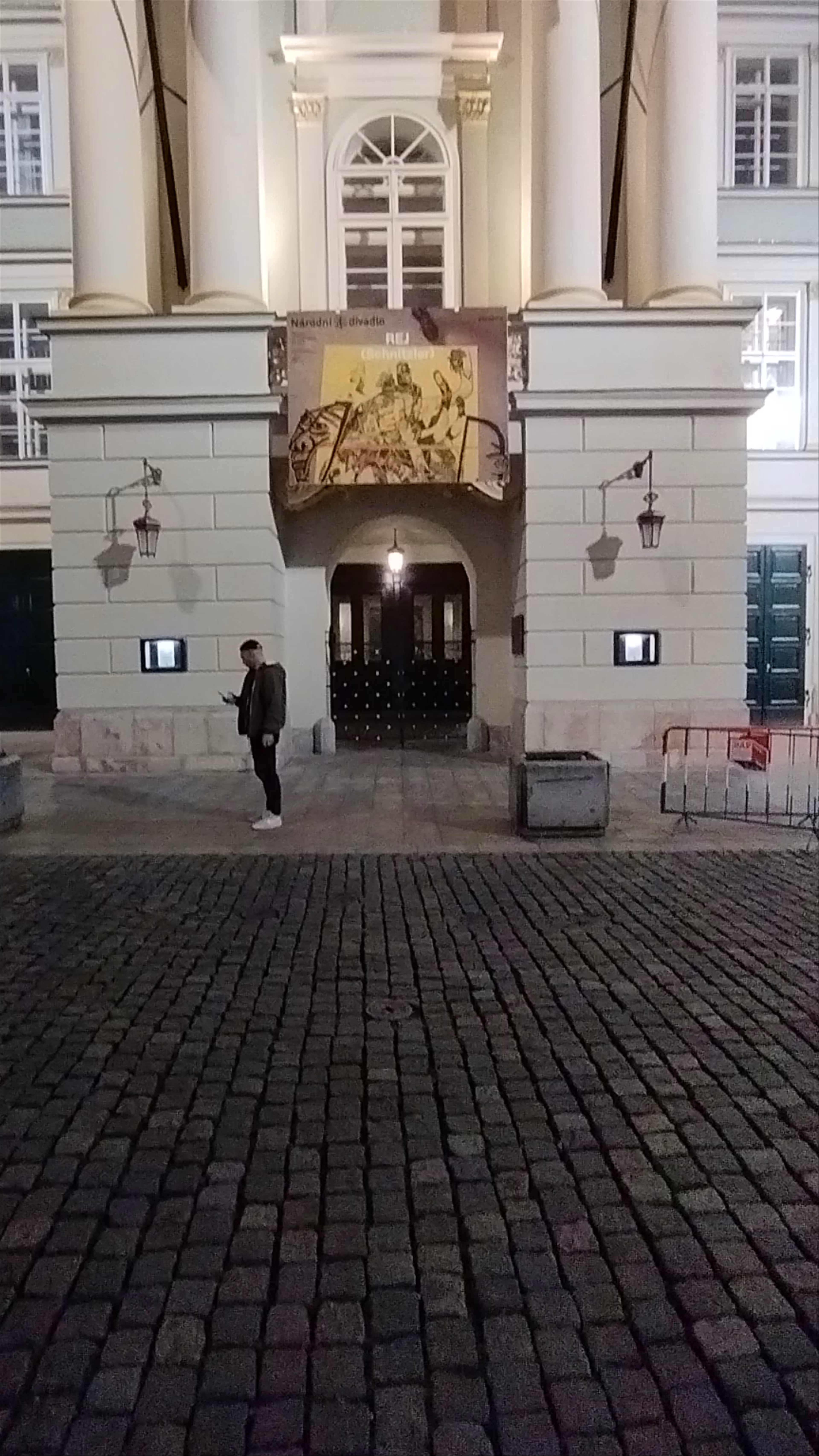 Teatro Estatal at Night: Historic Ambience in Old Town, Prague