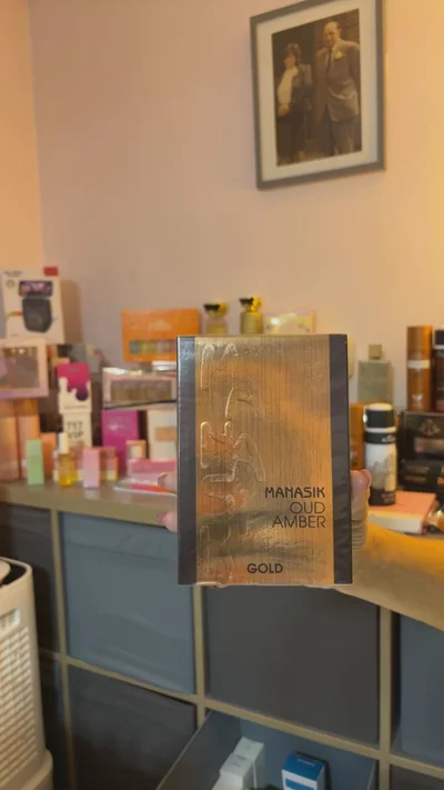 Manasik Oud Amber - Fragrance