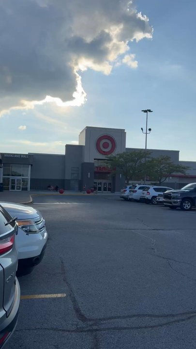 Target - Entrance and parking lot - Department Stores Near Me - Kokomo, Indiana