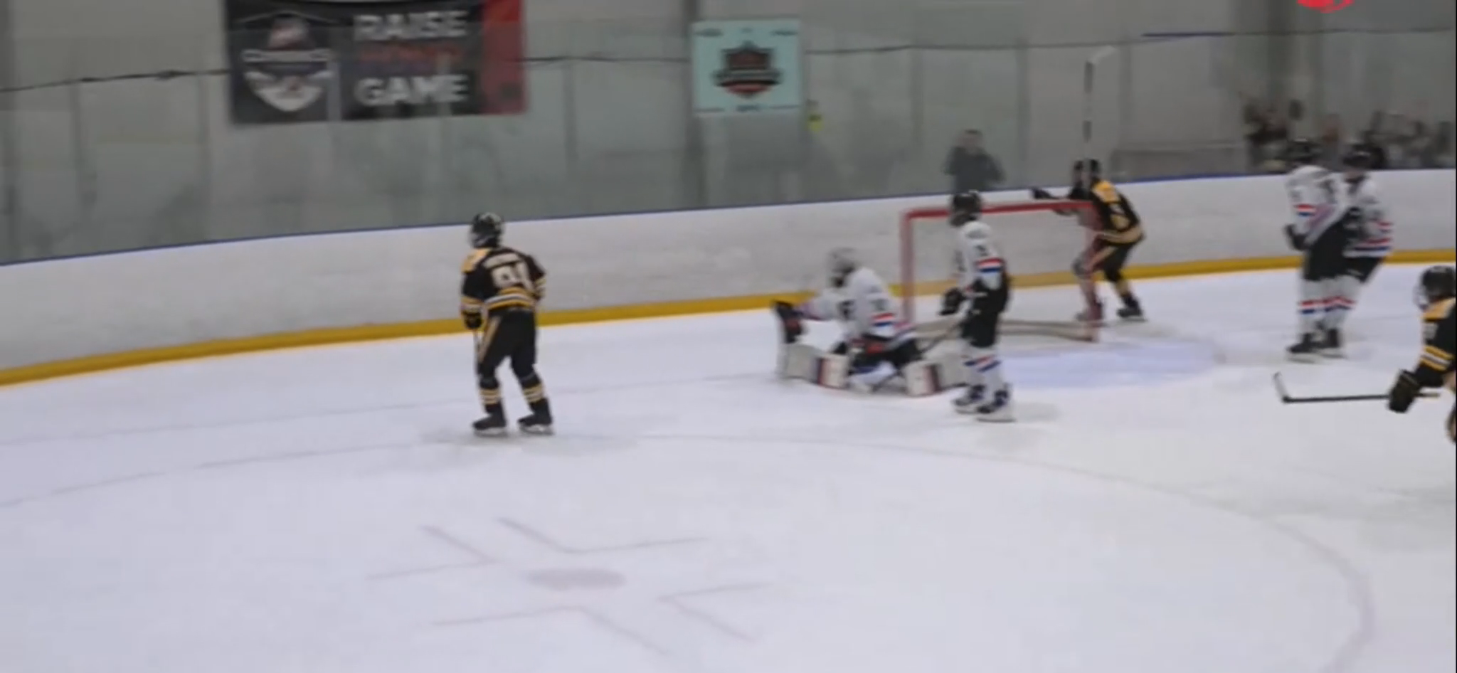 Wyatt Wentworth's Late One-Timer Brings Pilot Mound Within Two