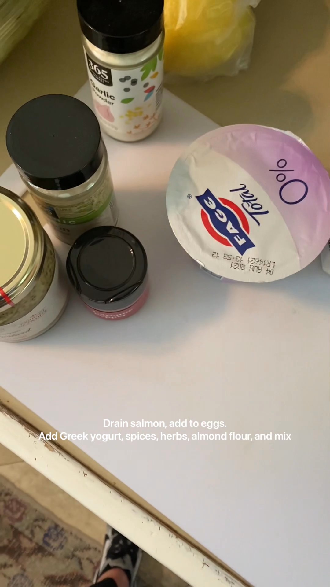 Simple Salmon Burgers