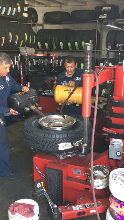 Al's Auto Center - That's how you install a tire. - Tires Near Me - Pasadena, California