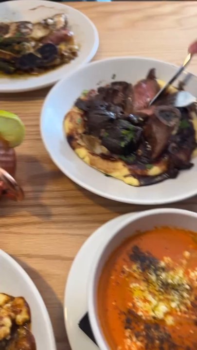 Honeycomb Grill - New York Strip Steak, Honeycomb Chicken, Pork Tenderloin & Utah Elk Shank - Breakfast & Brunch Near Me - Solitude, Utah