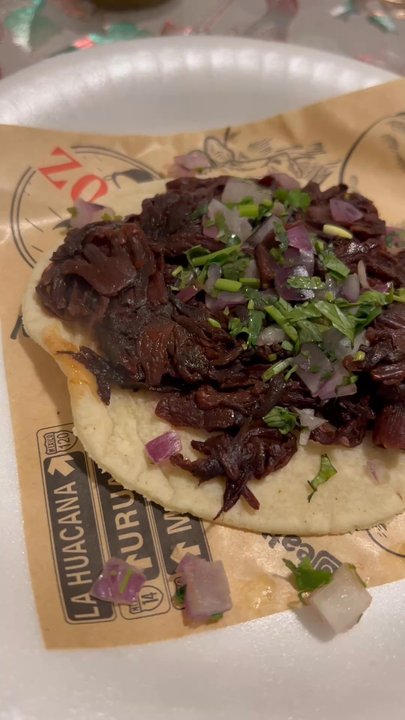Tacoz - Vegan birria taco smoking hot! - Mexican Near Me - Lynwood, California