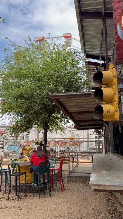 Truck Yard - Food Stands Near Me - Houston, Texas