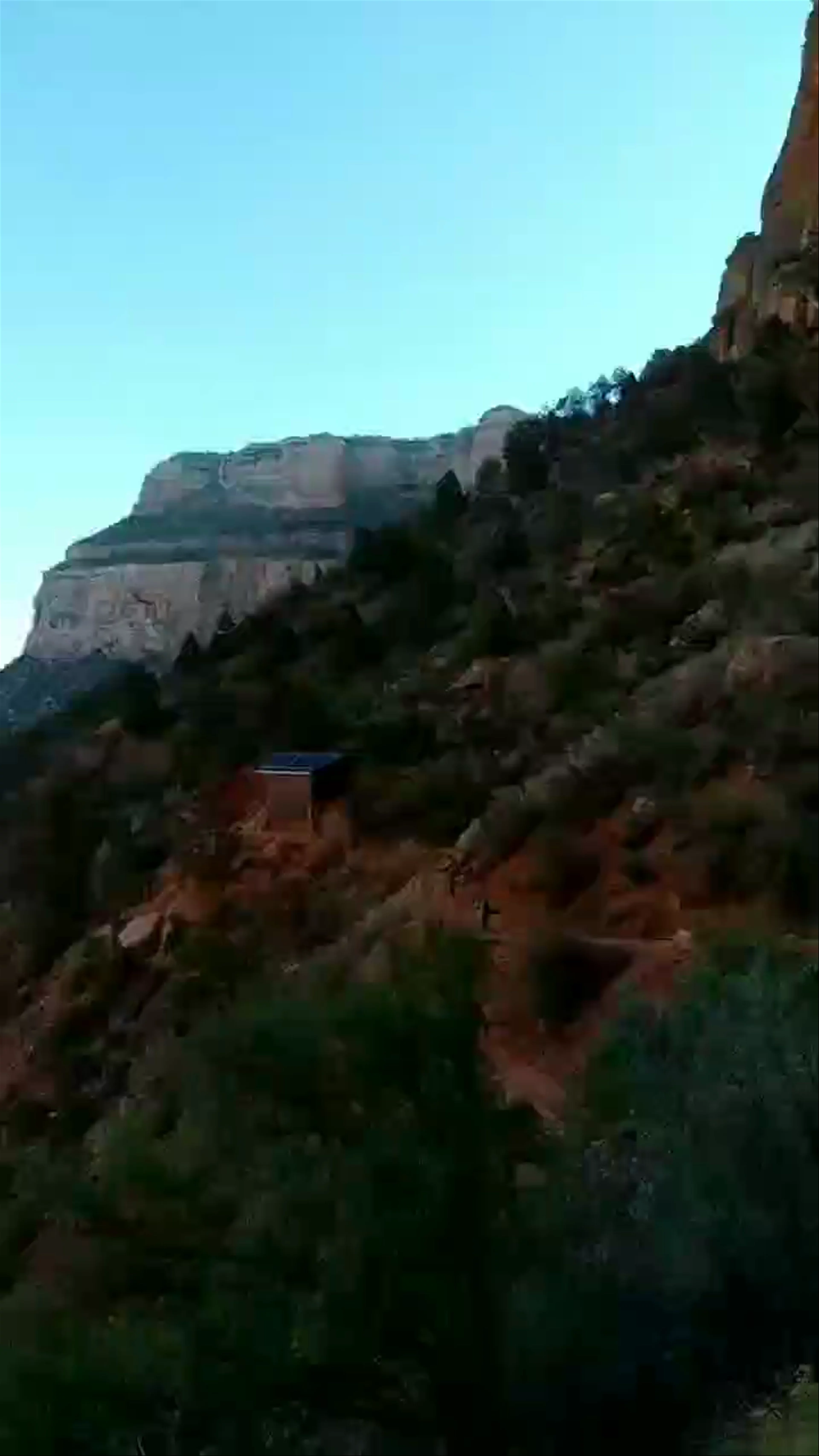 1.5 Mile Resthouse