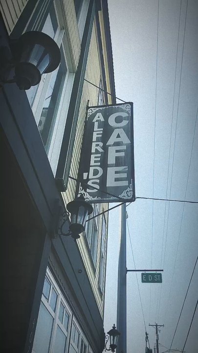 Alfred's Cafe - Favorite little spot in Tacoma! - American Near Me - Tacoma, Washington