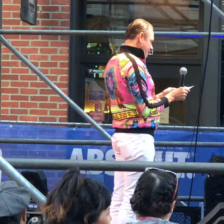 Queer Bar - Carson Kressley hosting for Pride - Gay Bars Near Me - Seattle, Washington