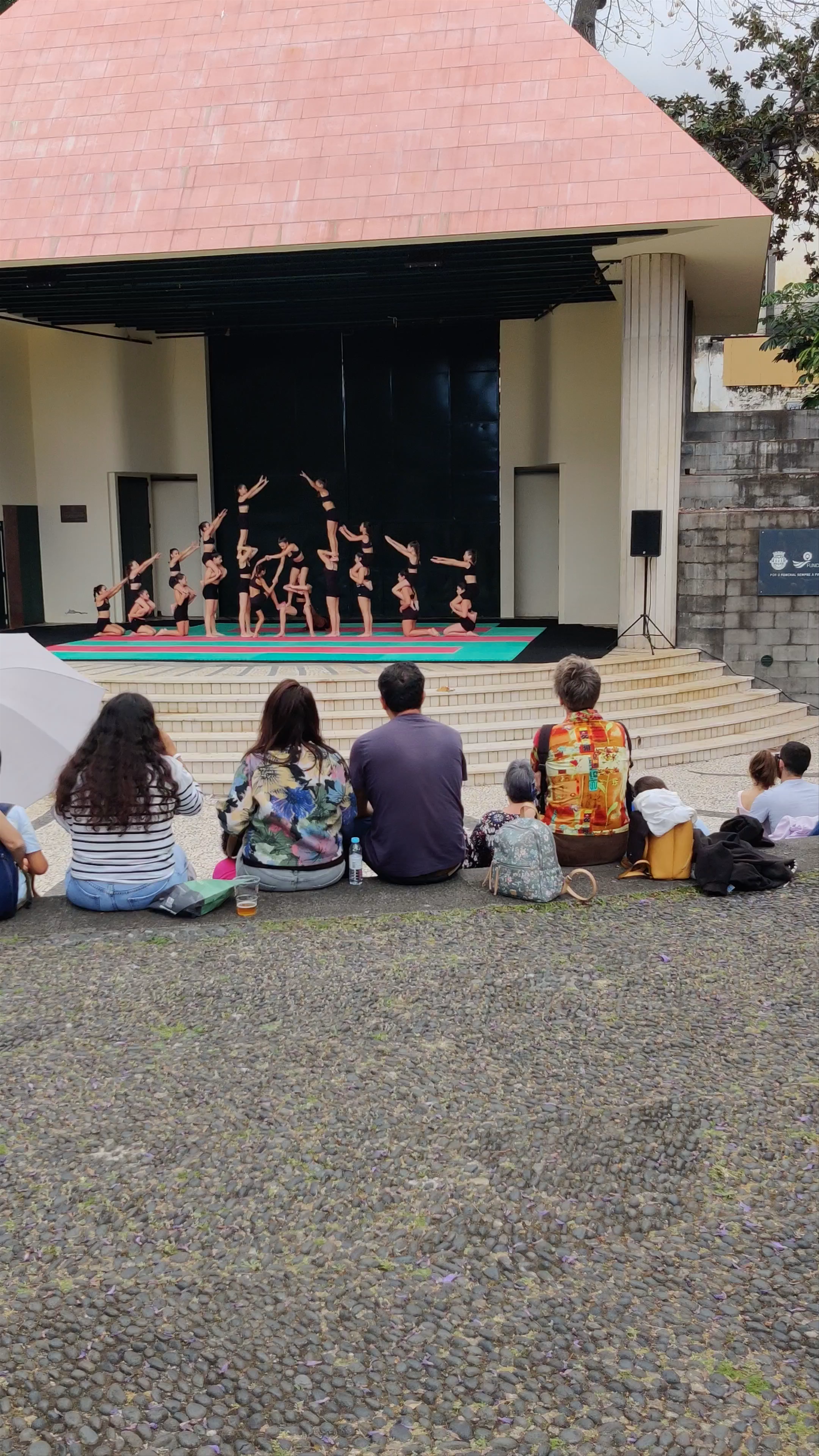Outdoor Dance Performance at Jardim Municipal do Funchal