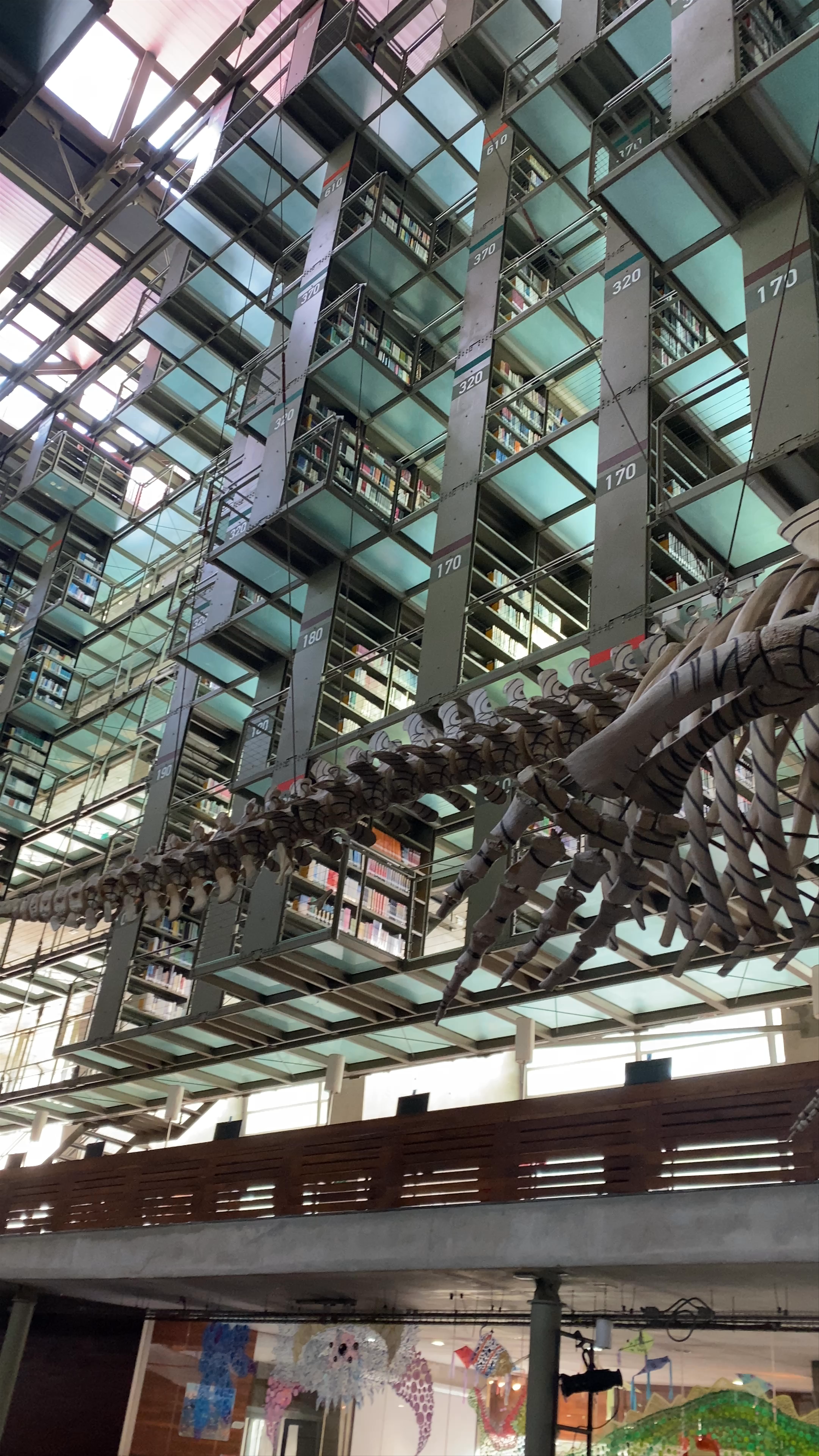 Biblioteca Vasconcelos: Mexico City's Architectural and Cultural Marvel