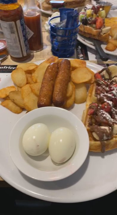 L'Oeufrier - Breakfast & Brunch Near Me - Vimont, Quebec