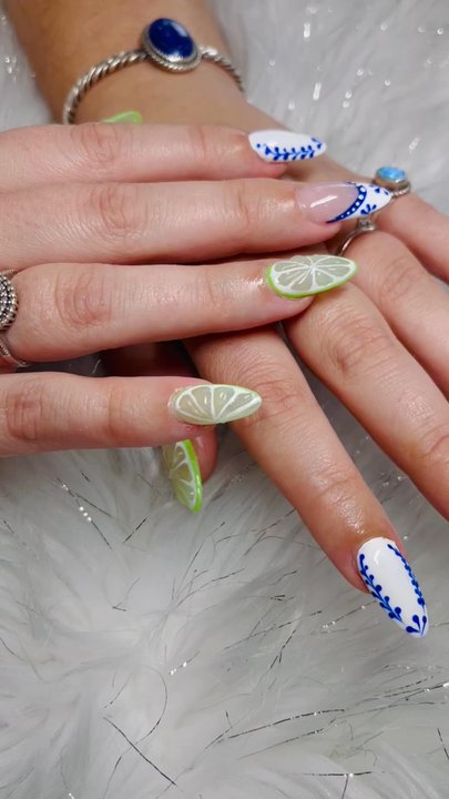 Vivian’s Spa & Nails - Nail Salons Near Me - Temecula, California