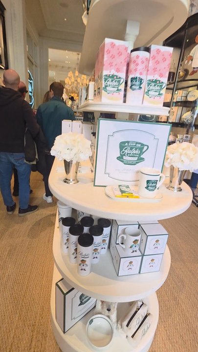Ralph's Coffee - Coffee & Tea Near Me - New York, New York