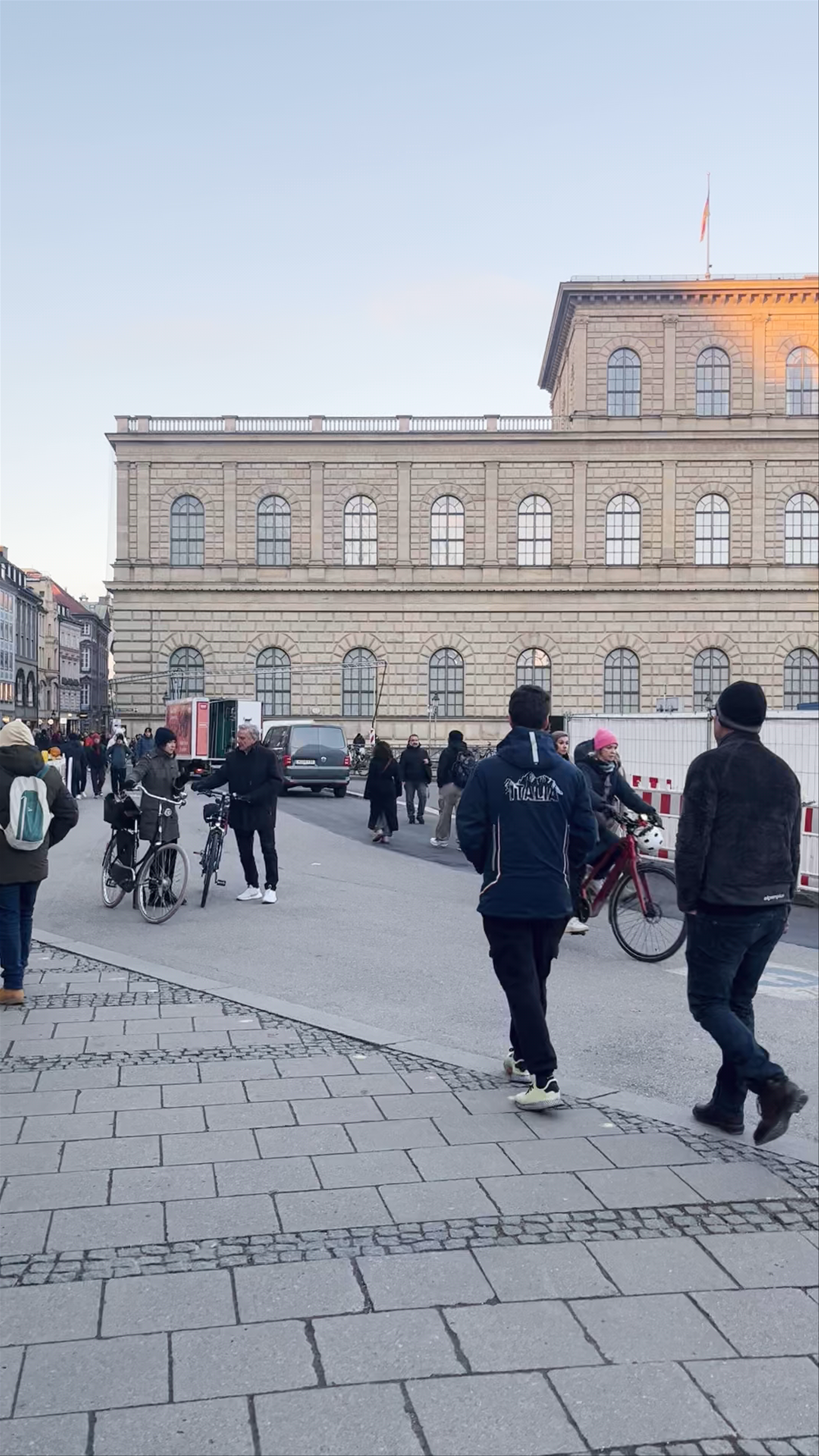 Max-Joseph-Platz