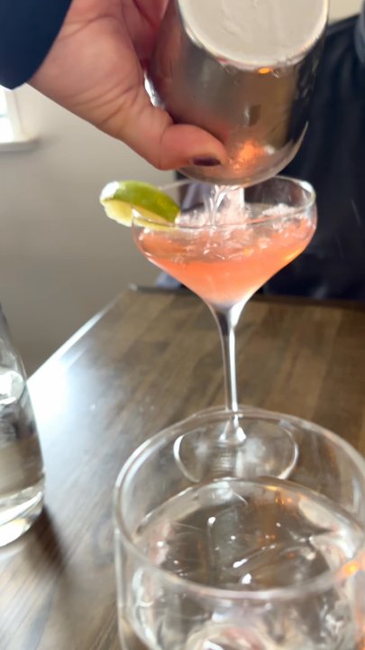 The Tav'ery - Worked Hard, Poured Harder: (Hubs' Cosmo) - Sports Bars Near Me - Bronxville, New York