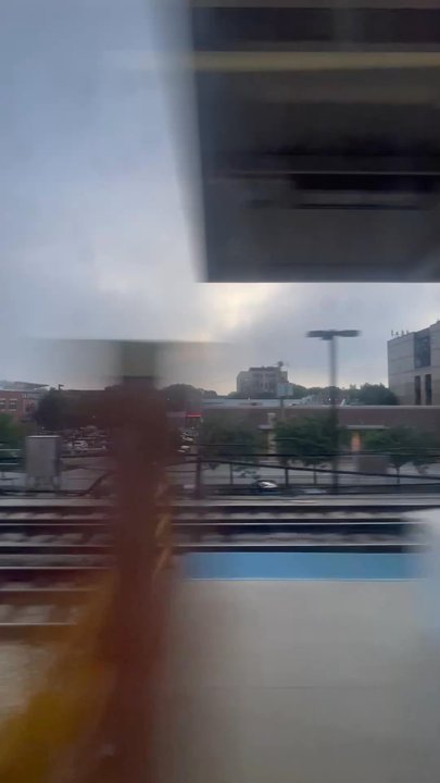 CTA - Granville - Public Transportation Near Me - Chicago, Illinois