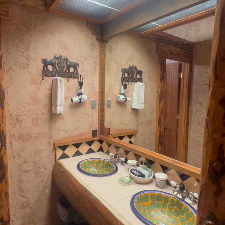 Chipeta Lodge - Resorts Near Me - Ridgway, Colorado