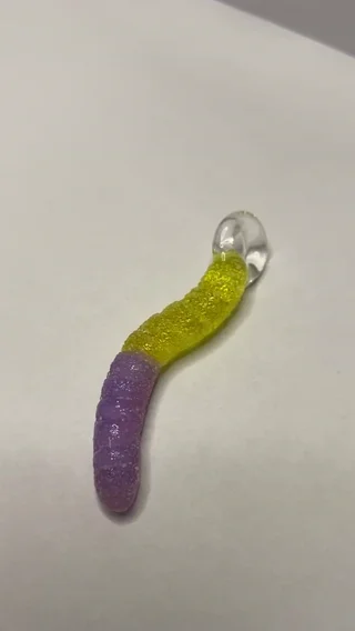 Preview pic of Emperial Gummy Worm