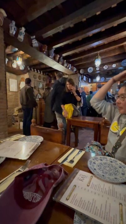 Ras - Tapas Bars Near Me - Granada, GR