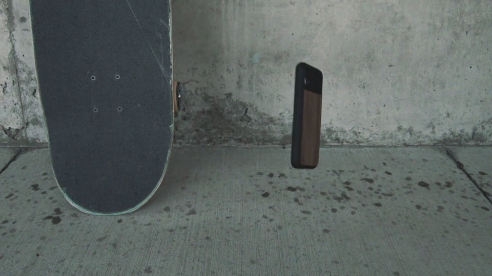 Moment Rugged Case for iPhone X / XS / XS Max / XR - Walnut Wood