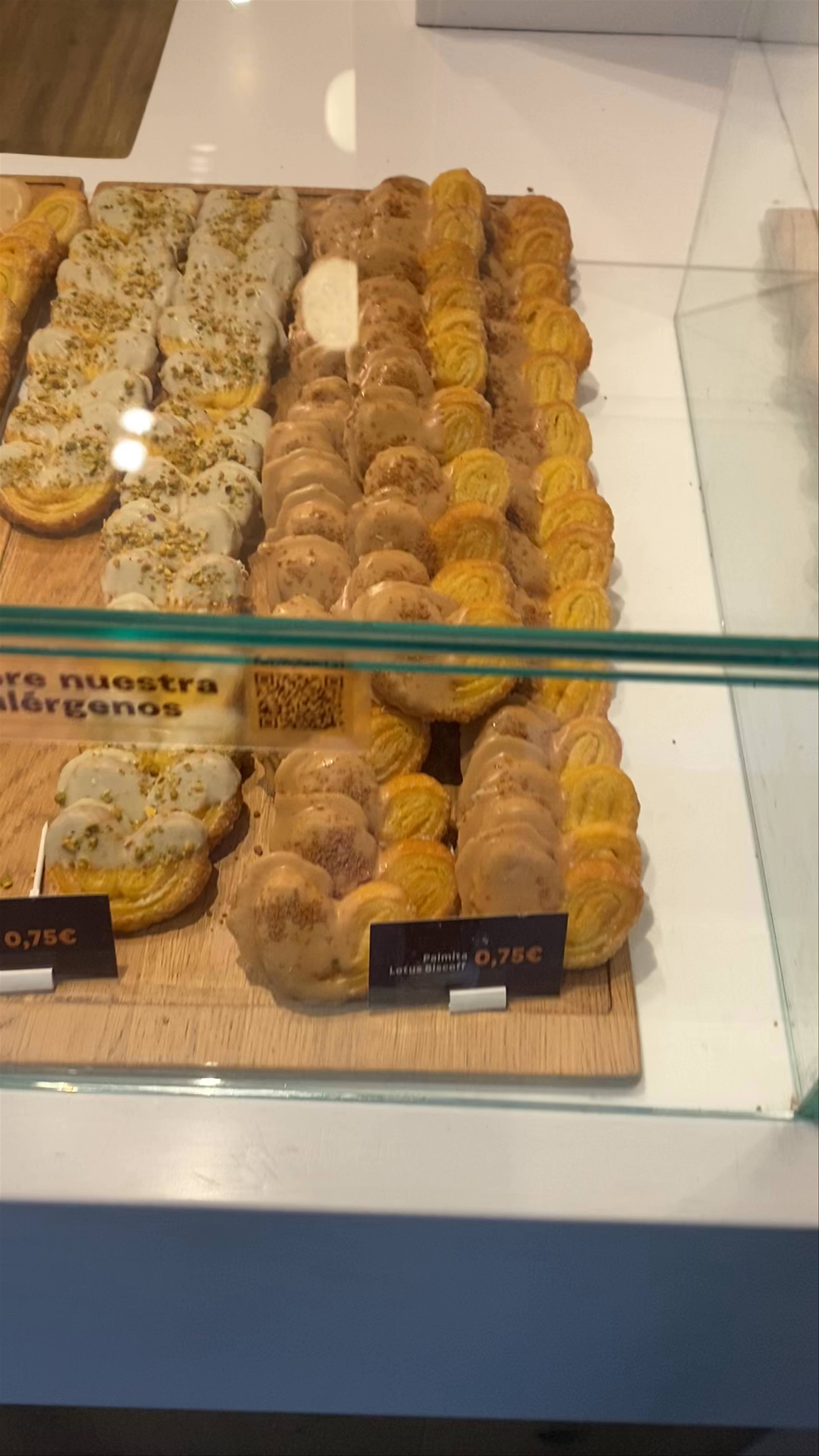 Manolo Bakes