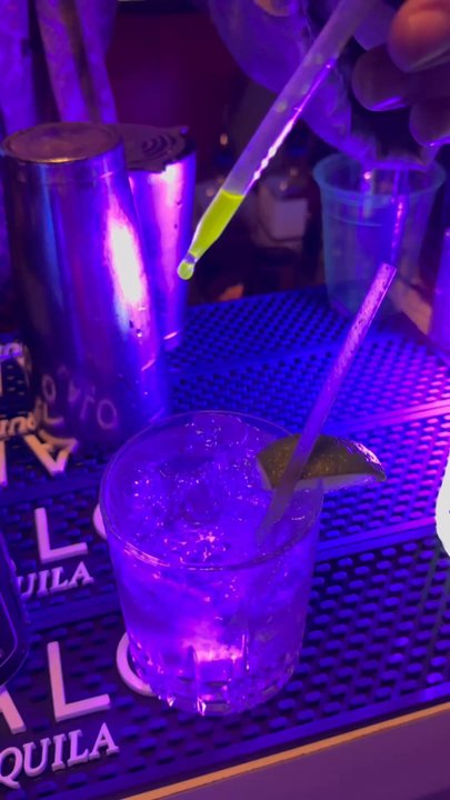 Topside Roof Deck - Cocktail Bars Near Me - Newport Beach, California