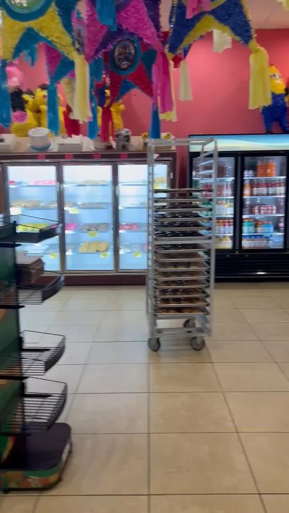 Magnolia’s Bakery - Bakeries Near Me - Pinehurst, Texas