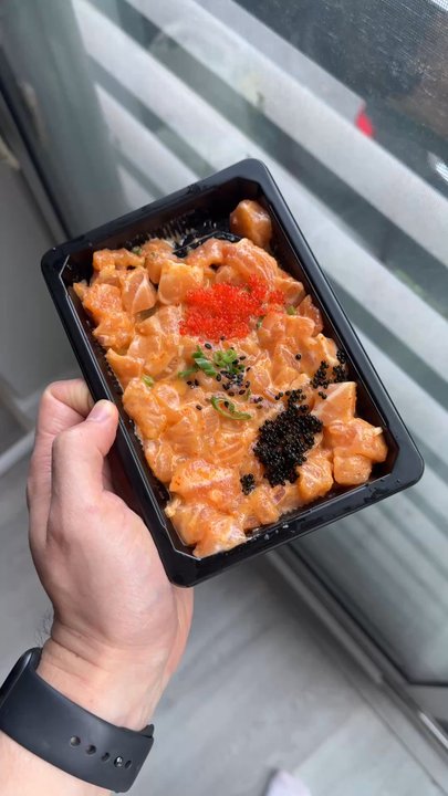 Basa Seafood Express - Spicy salmon - Seafood Near Me - San Francisco, California