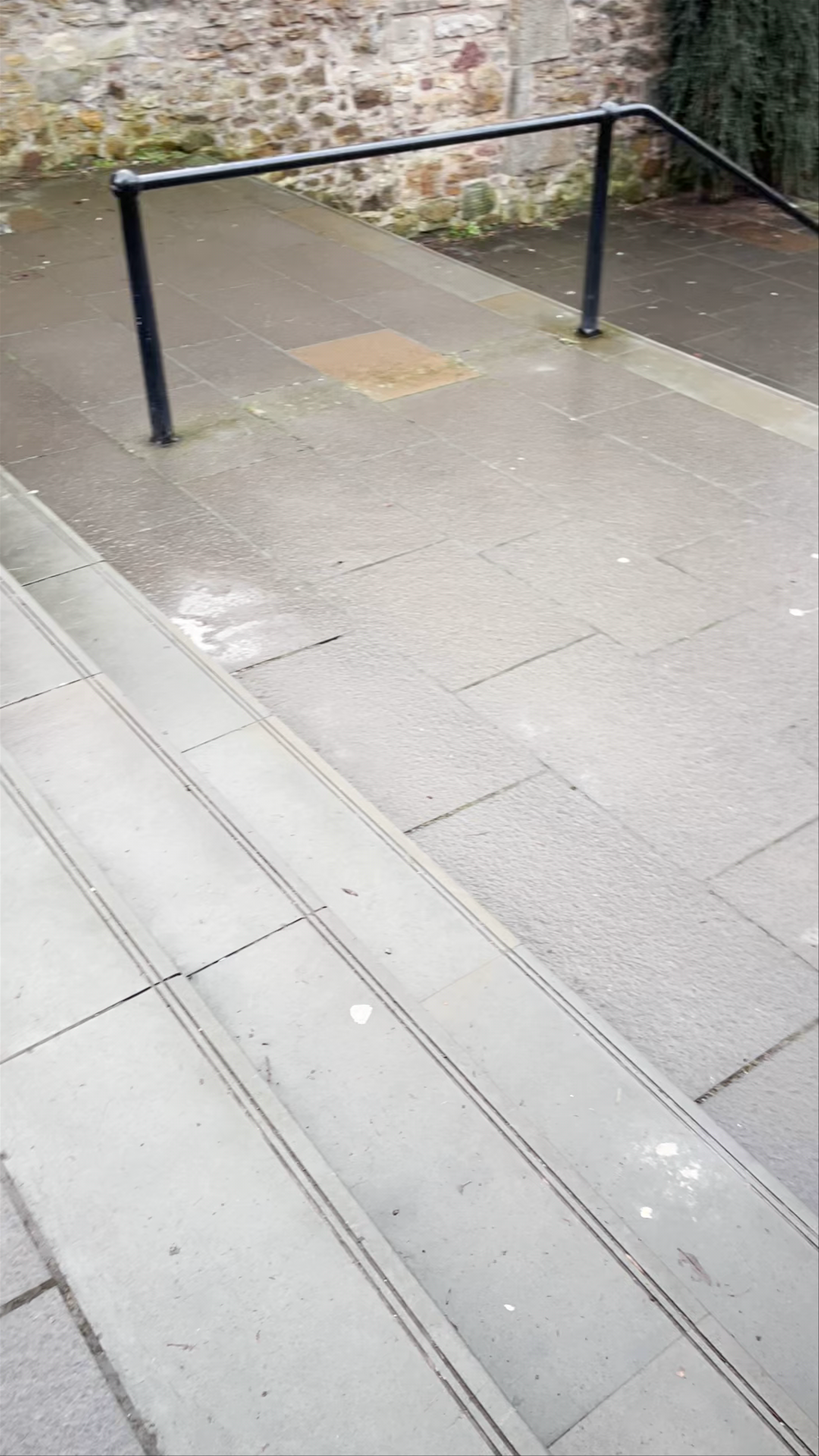 The Vennel Viewpoint Edinburgh Castle