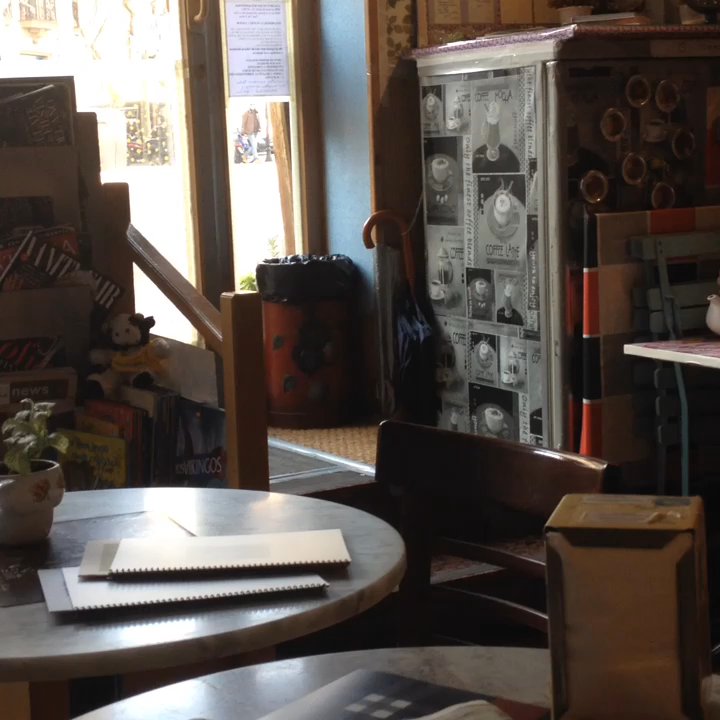 Cachitos - Petit i acollidor - Small & cosy place - Breakfast & Brunch Near Me - Barcelona, B