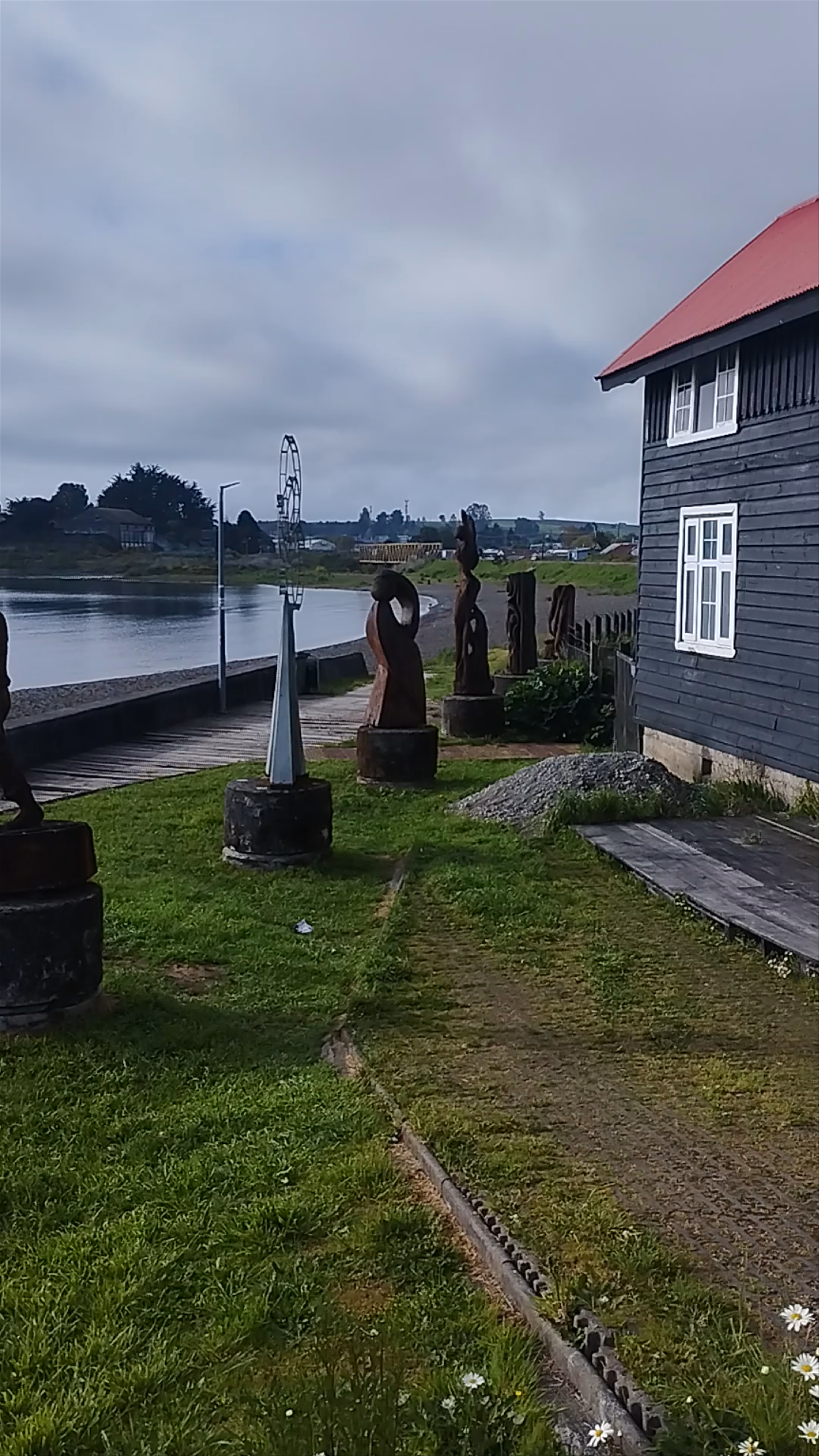 Muelle de Llanquihue - Blanco