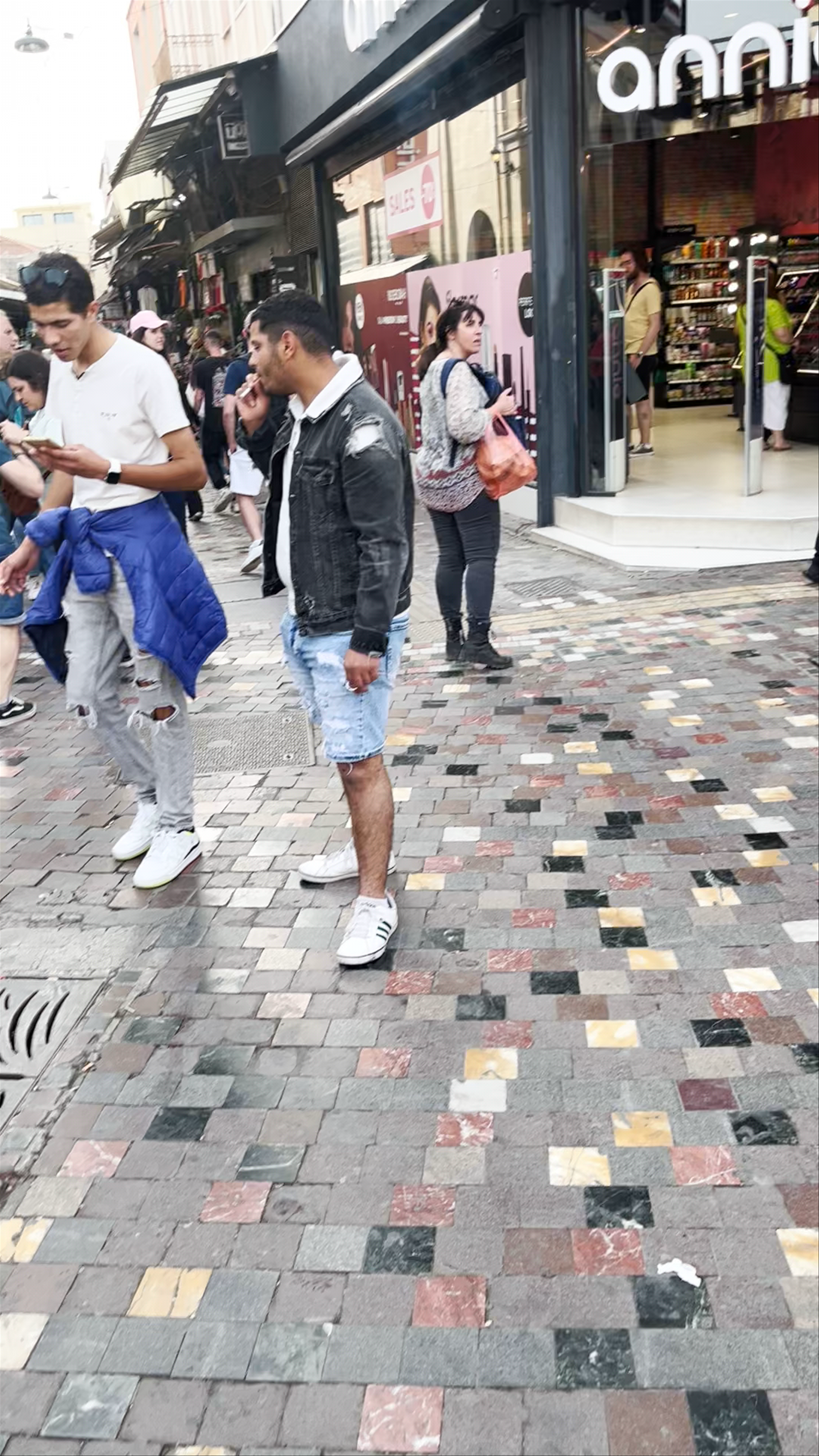 Monastiraki Flea Market: Bustling Athens Shopping Adventure