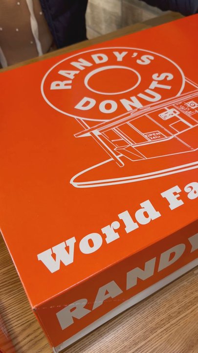 Randy's Donuts - IG @FoodandPooch - Donuts Near Me - Costa Mesa, California