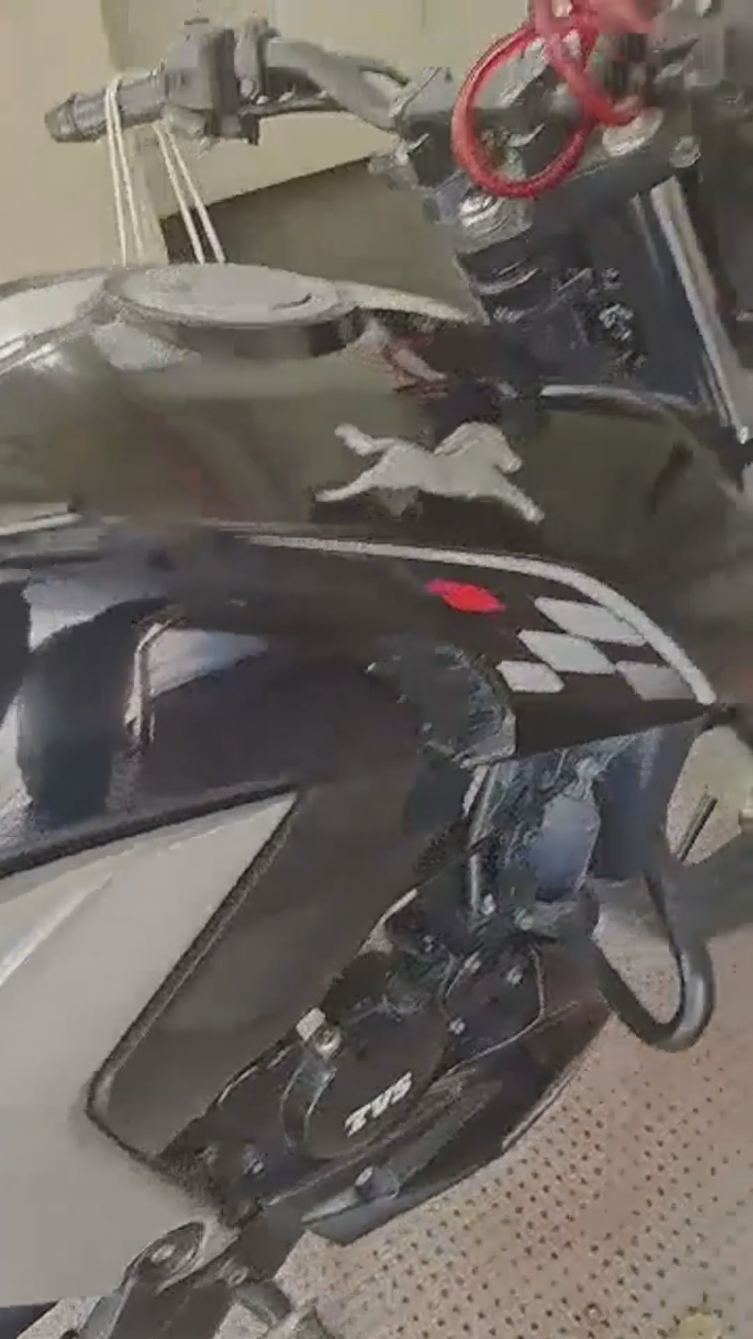 Walk-around video thumbnail