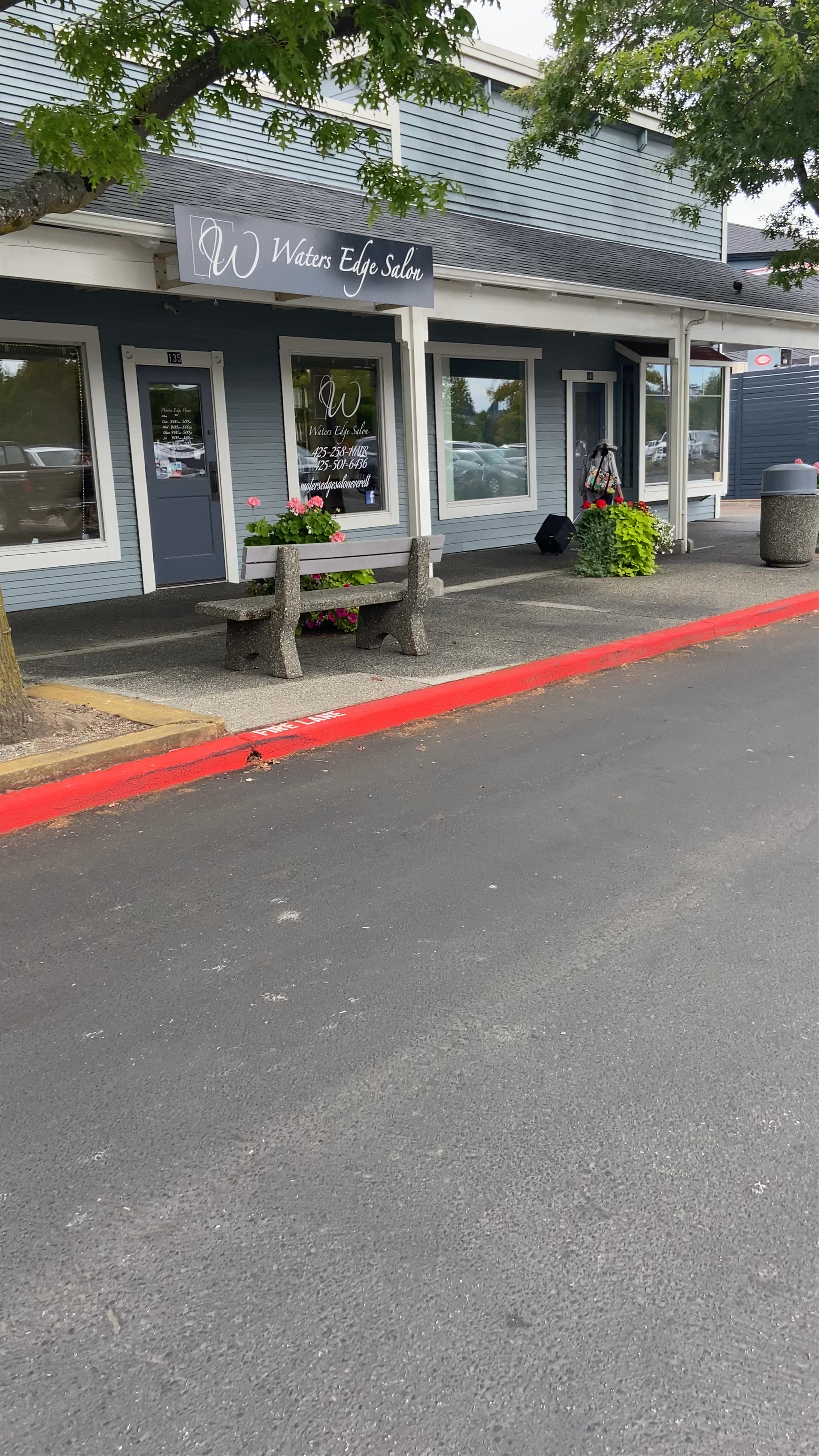 Waters Edge Salon