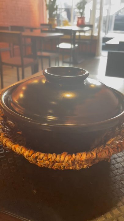 Rice Bird - stopped by this new opening restaurant, tried their signature clay pot rice and the Fan Jiao smells soo good , will definitely going back - Cantonese Near Me - New York, New York