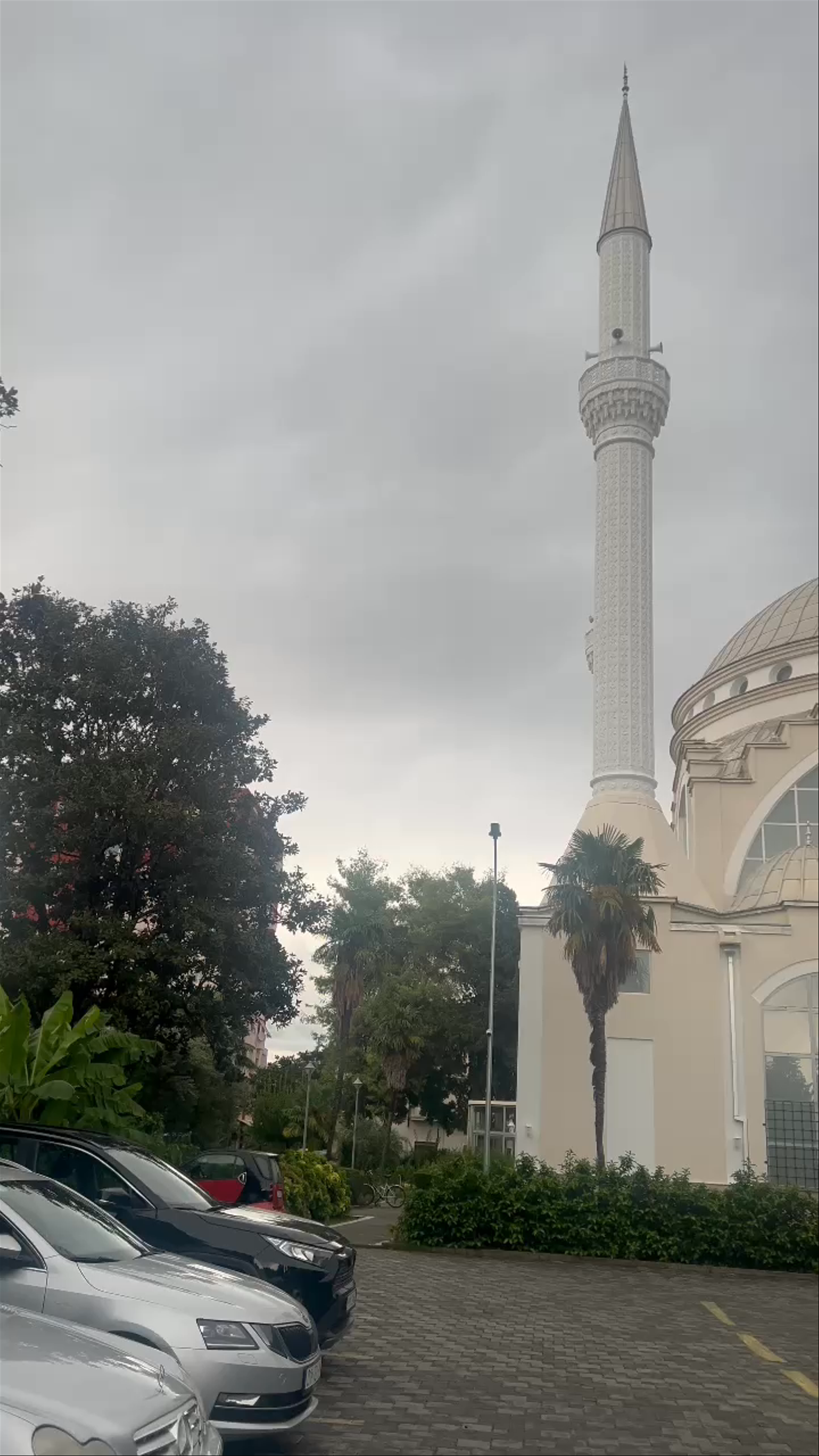 Xhamia e Madhe - Ebu Bekr Mosque: Spiritual Landmark of Shkodër