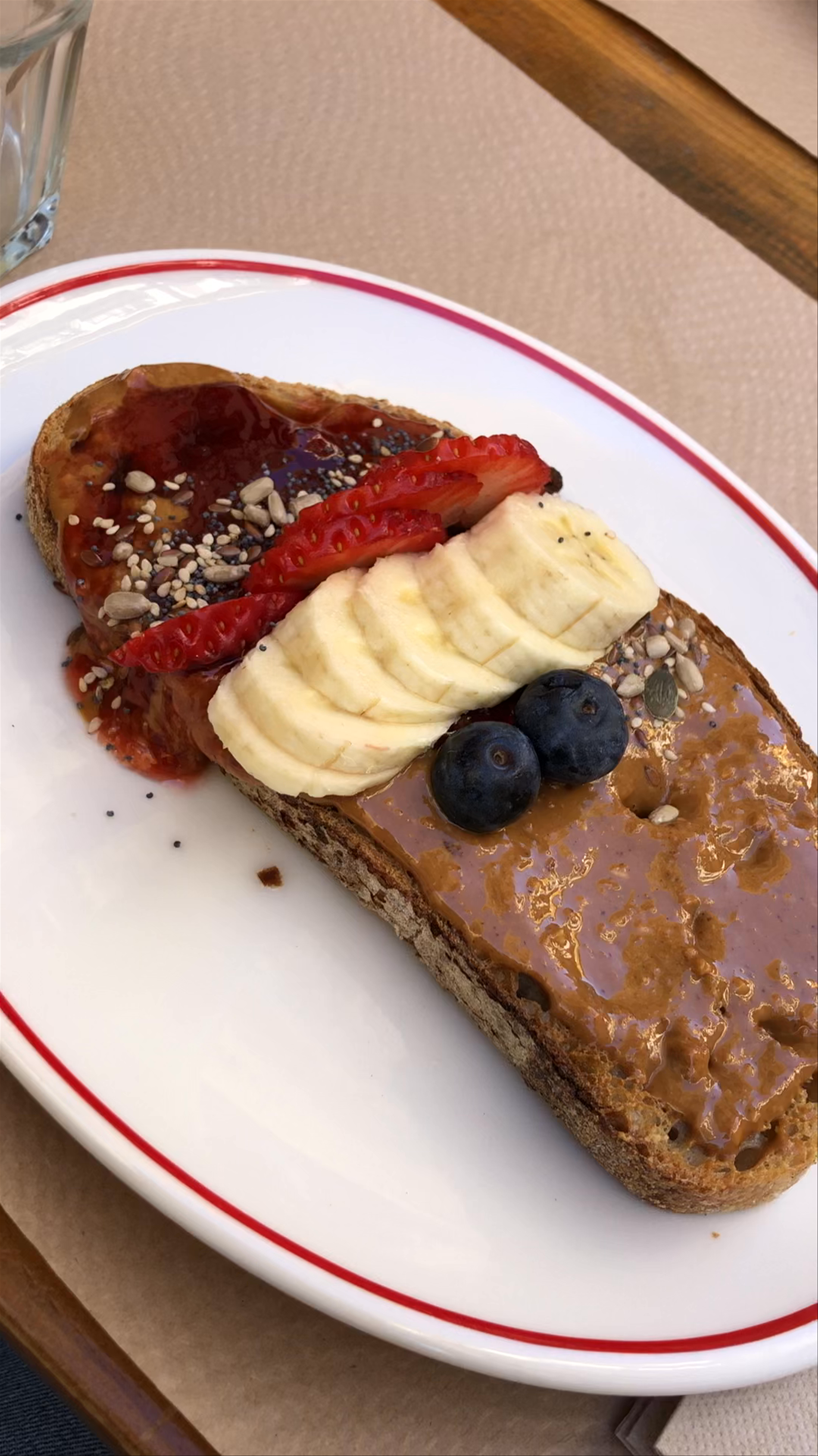 Brunch Corner - La Virgen
