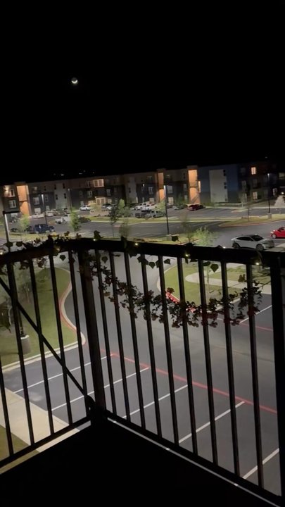 FLATZ 487 - Usually pretty quiet Monday through Thursday - Apartments Near Me - Jarrell, Texas