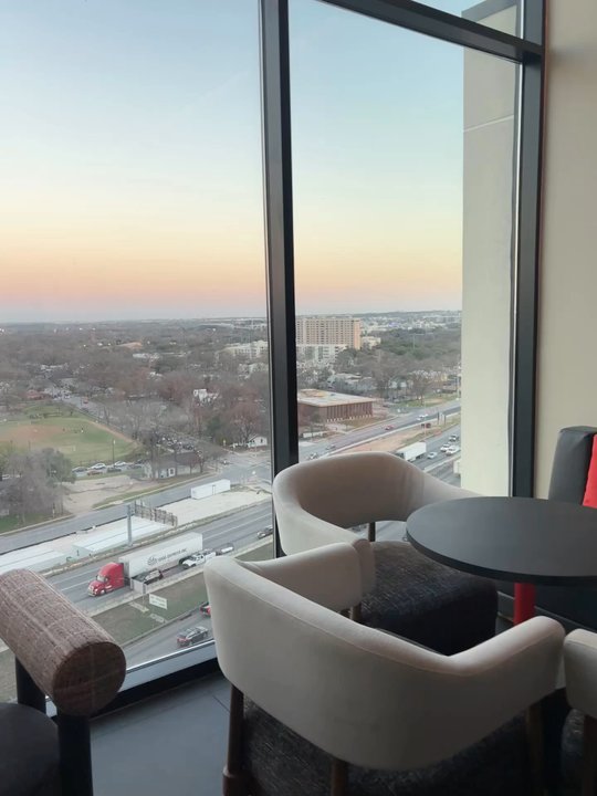 Limestone Rooftop - View - Lounges Near Me - Austin, Texas