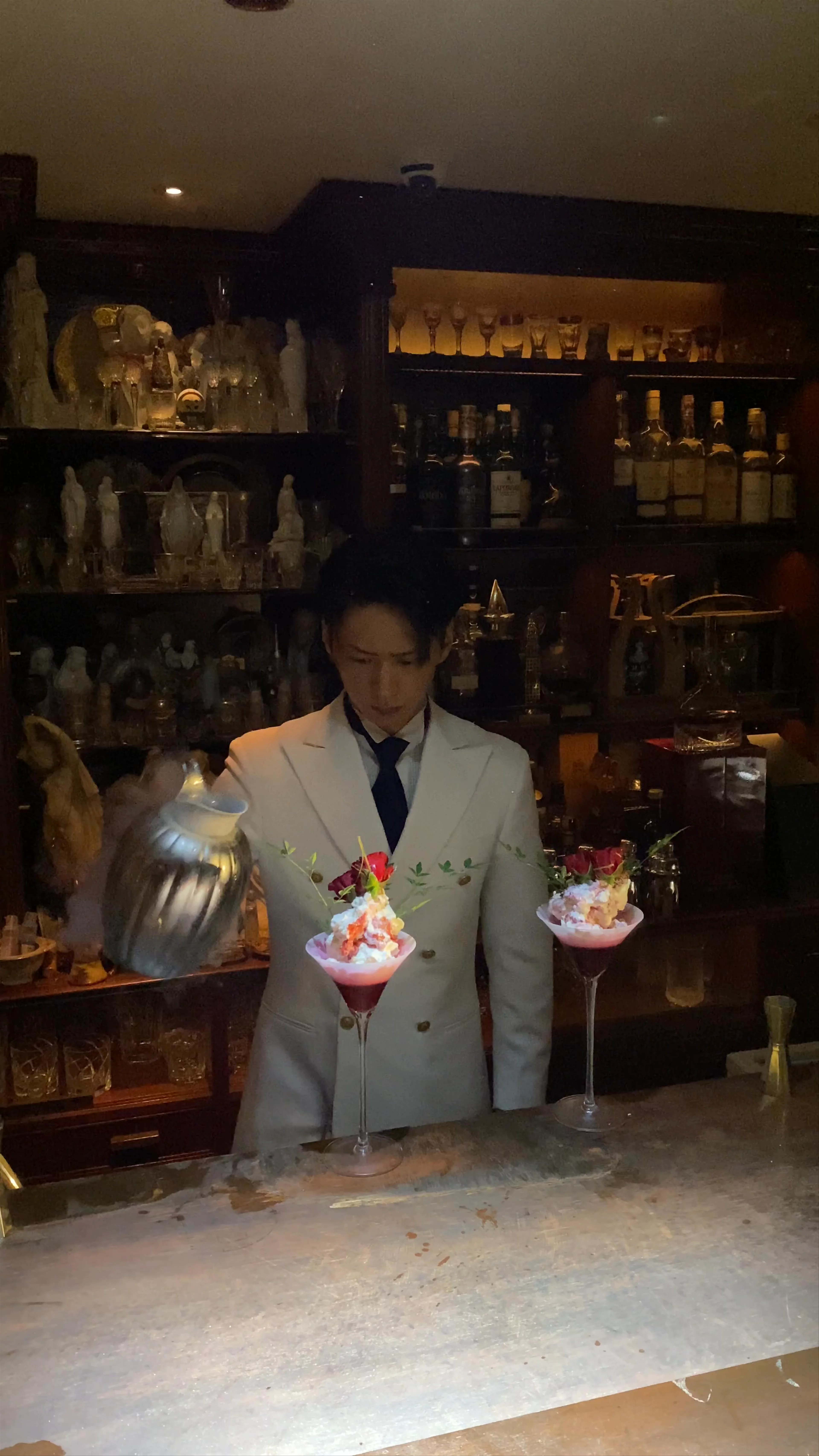 Bar Centifolia