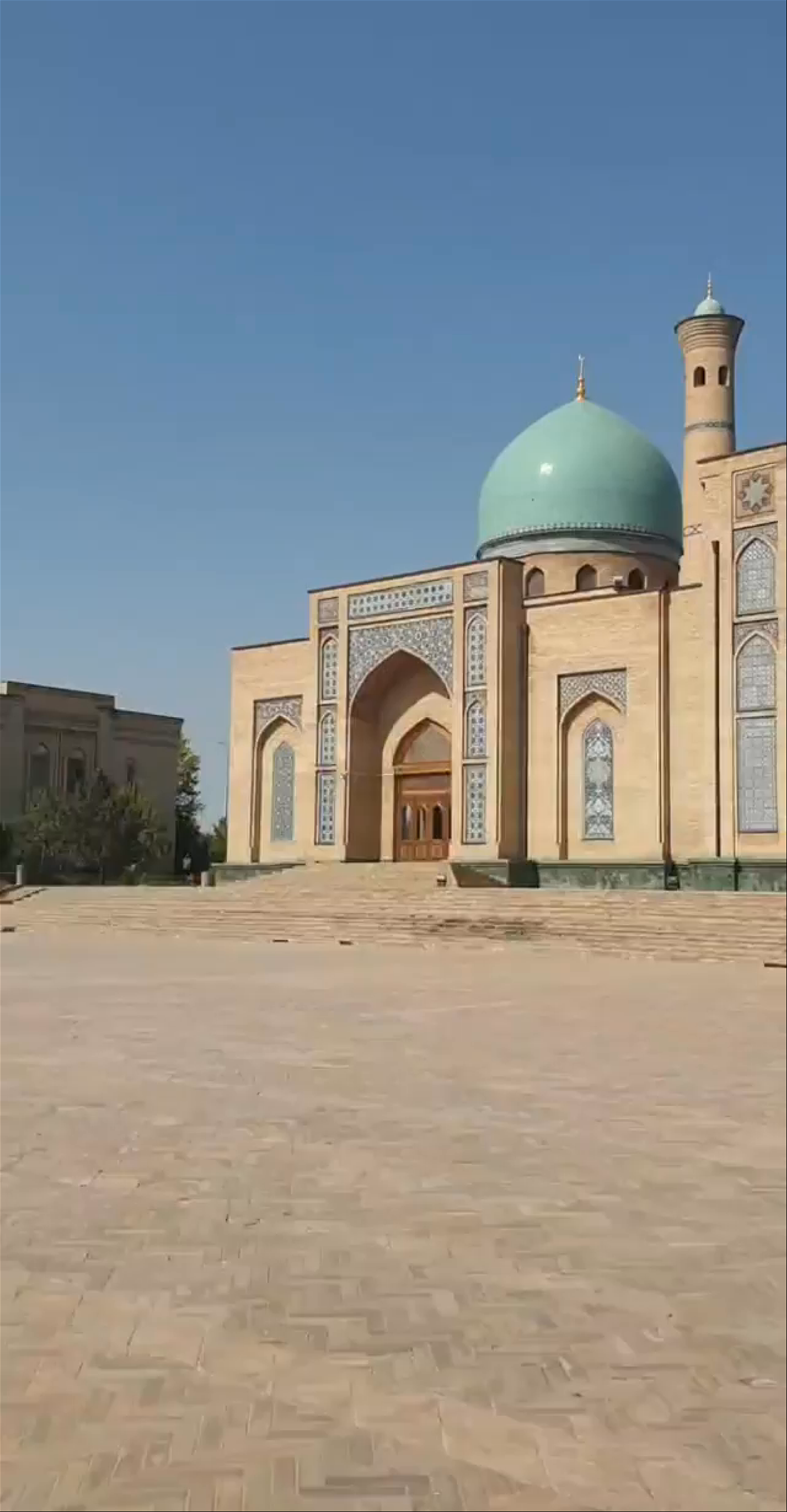 Ko'kaldosh Madrasasi