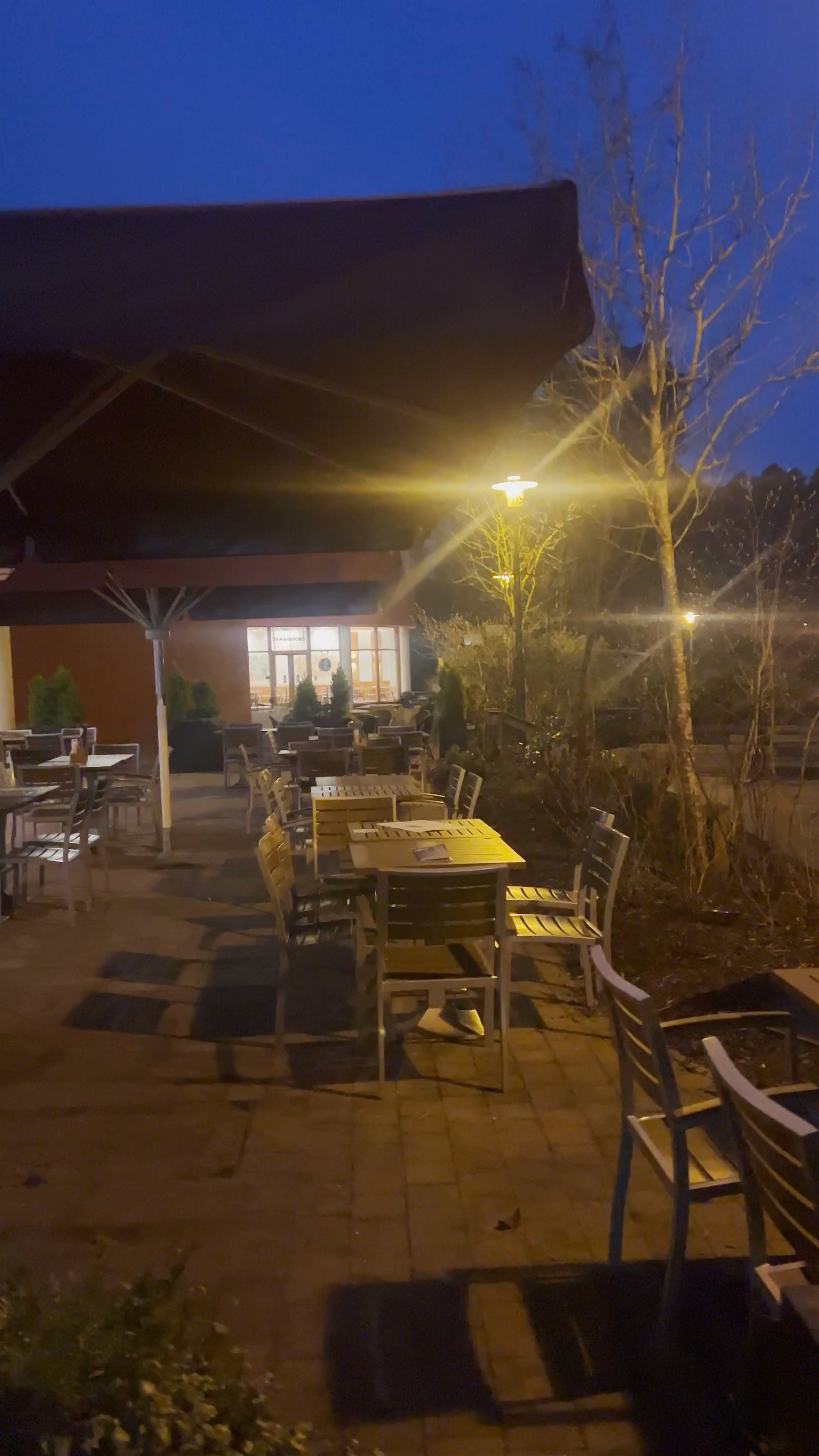 Evening Vibes at Sports Café, Bedford