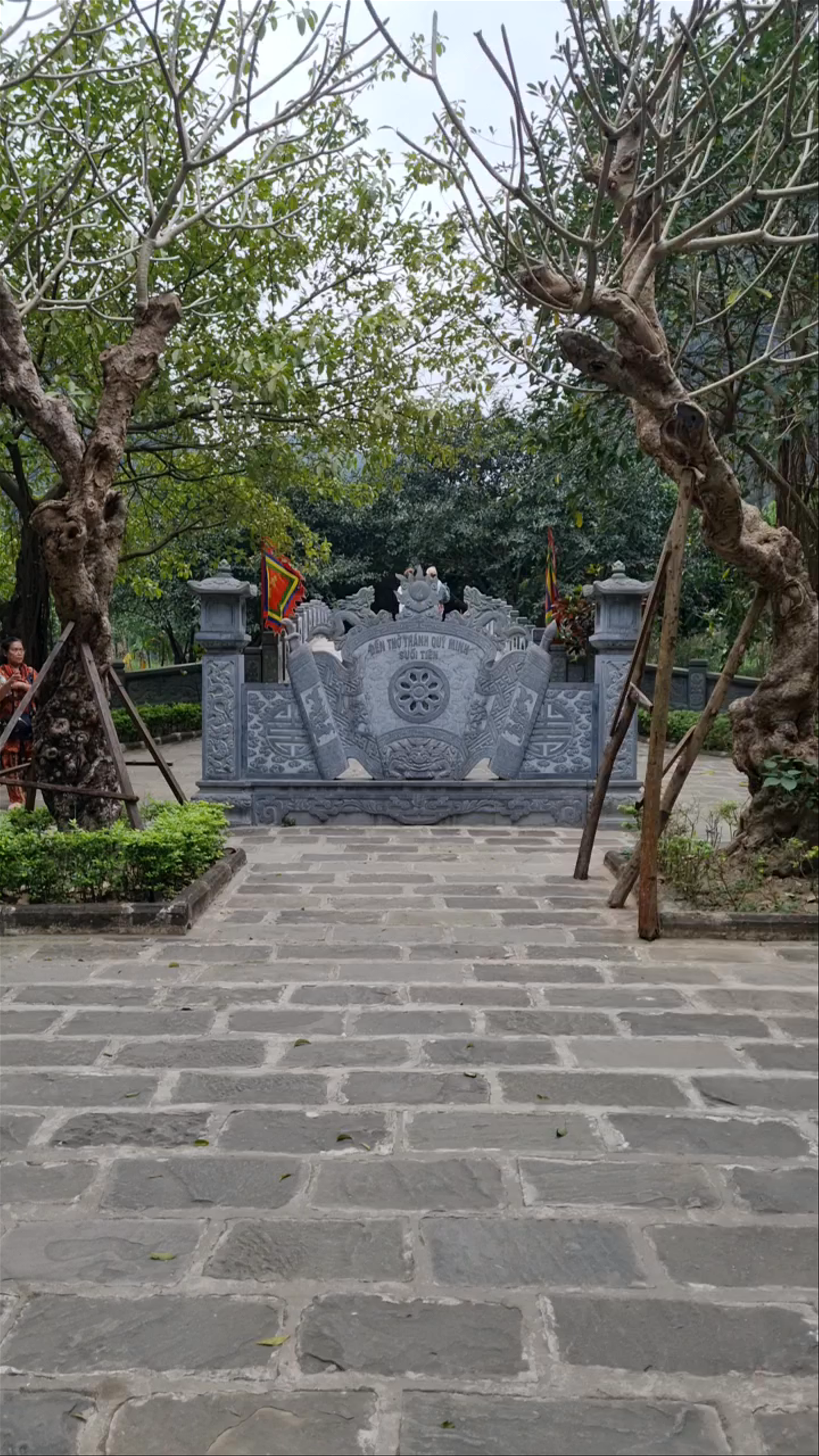 Đền thờ Quý Minh Đại Vương