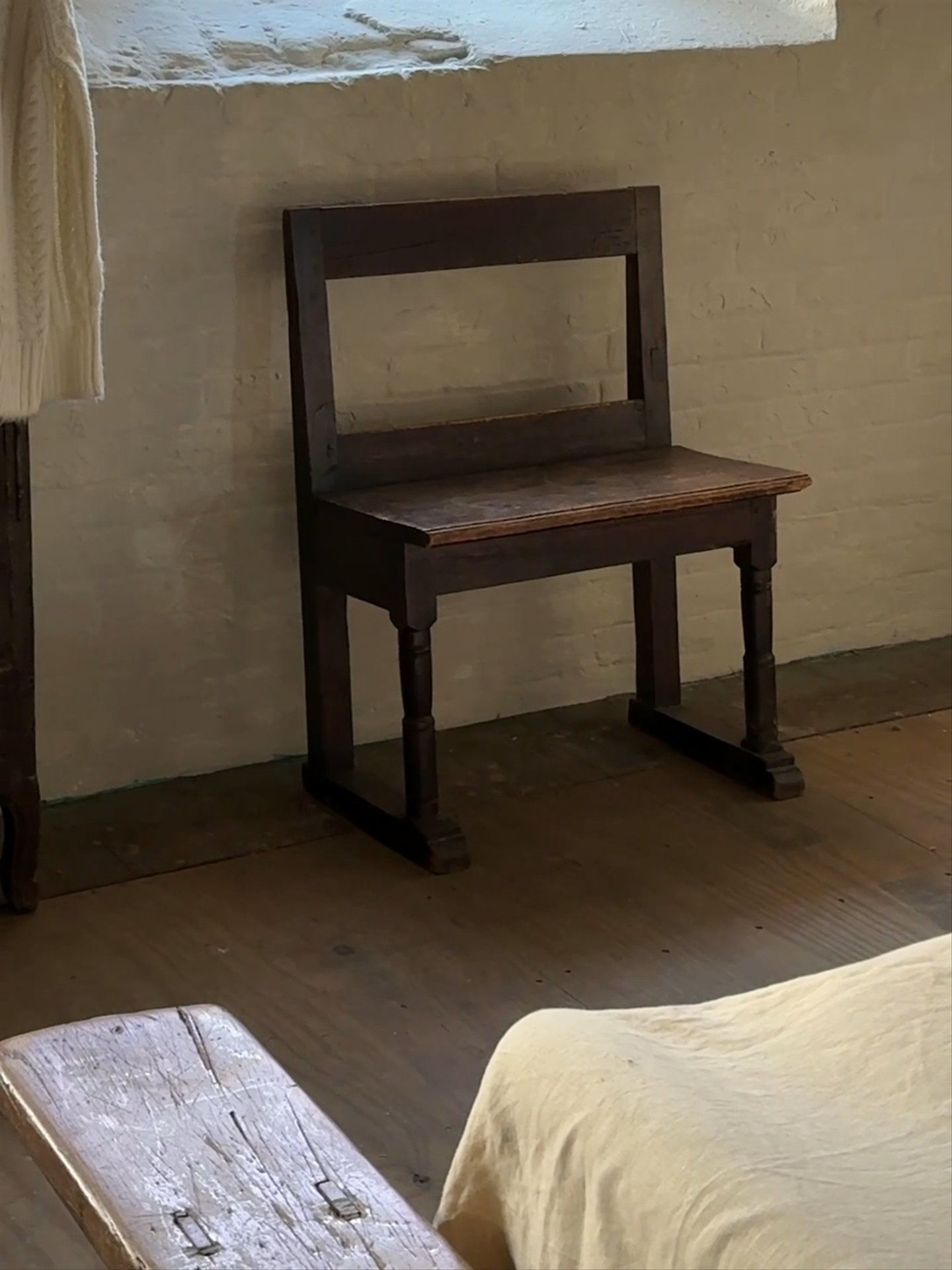 French Short Bench