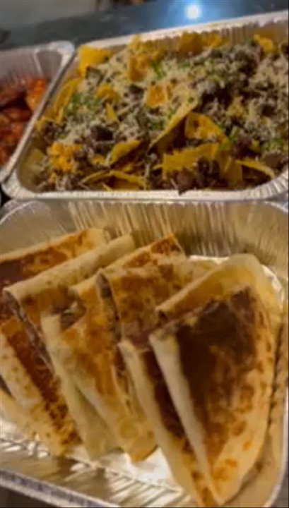 LBOE Catering - Oxtail Quesadillas. Curry Chicken, Wagu Nachos, Sweet tai chilli wings. Citrus BBQ Chicken - Caterers Near Me - Staten Island, New York